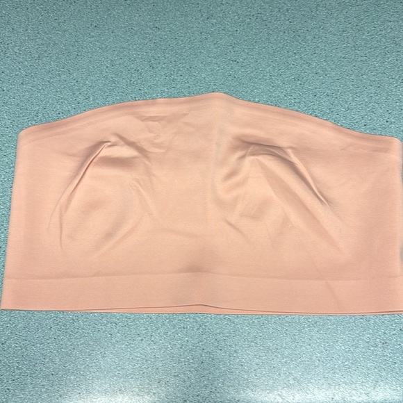 Solid Bandeau Bra - Picture 5 of 7